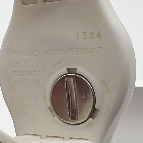 Swatch Rose Explosion SUOW110 – 41 mm – Mint   Valentine’s Gift Swiss Made main image 4
